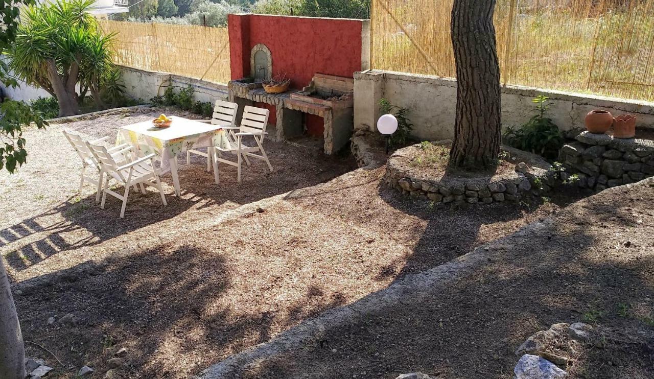 Cozy Studio, Near Airport & Sea Apartment Porto Rafti Exterior photo